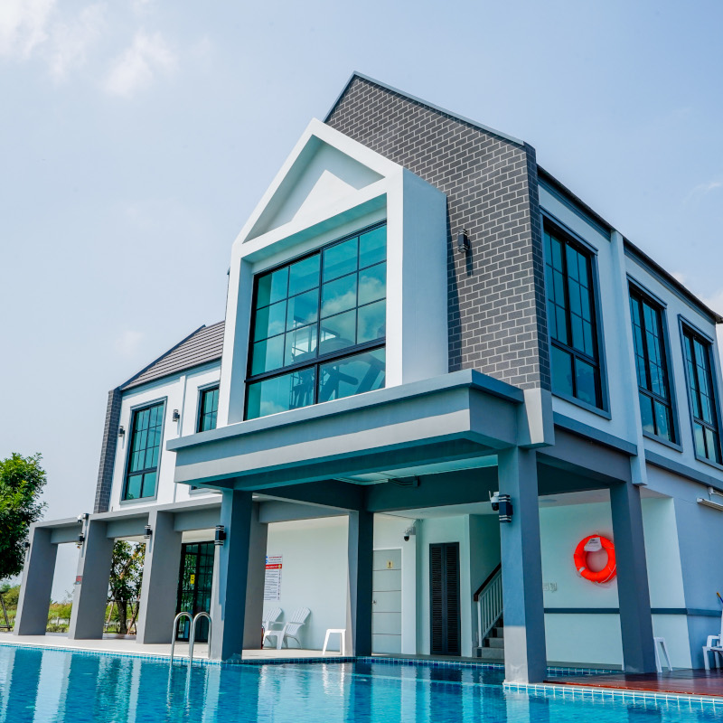 หมู่บ้าน – บึงสีไฟ เลควิลล์